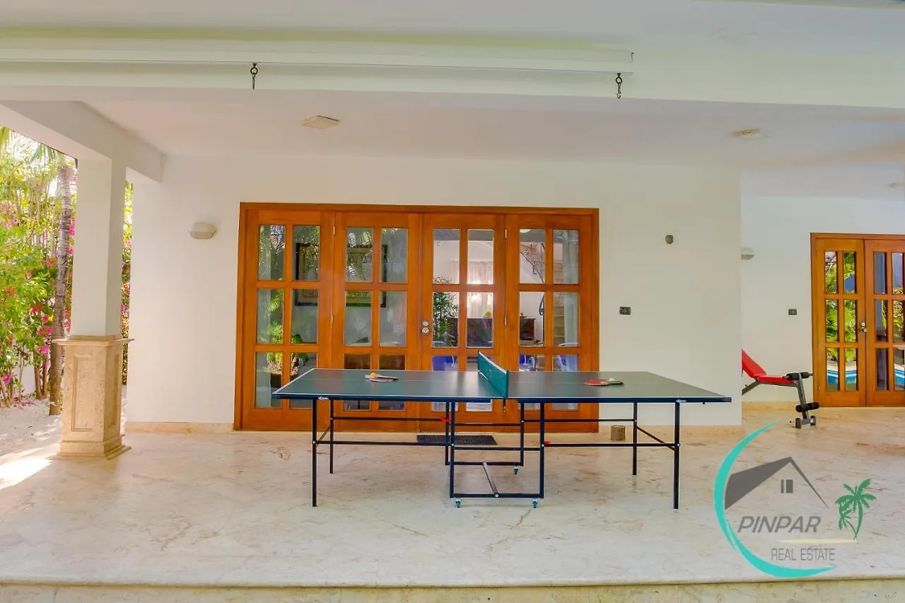 Close To The Beach! Lux Villa Gemela, 6Br, 9Bt Punta Cana